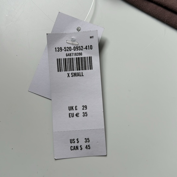 Abercrombie Athletic Top - Picture 3 of 3